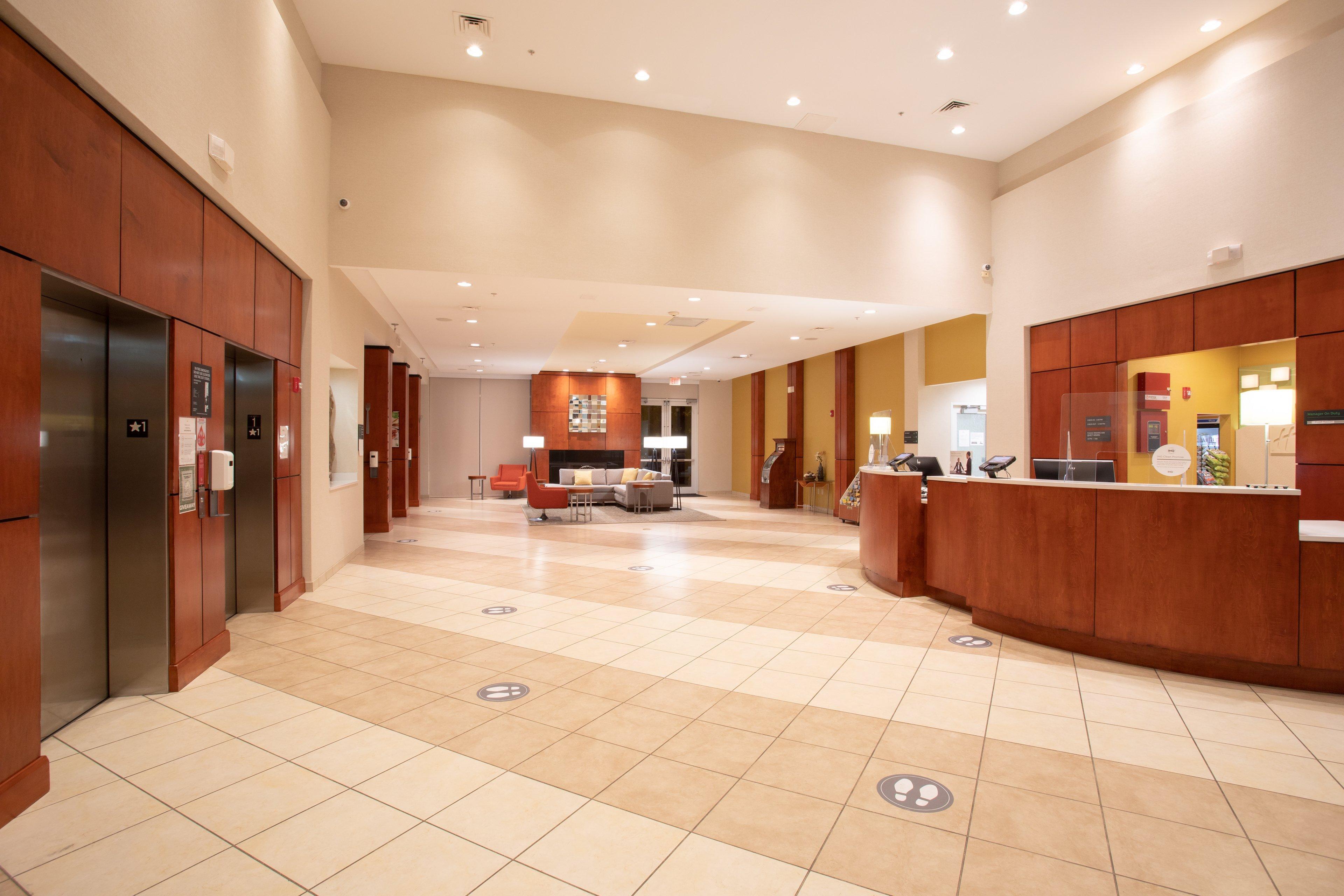 Holiday Inn Winchester Southeast-Historic Gateway By Ihg Exterior foto